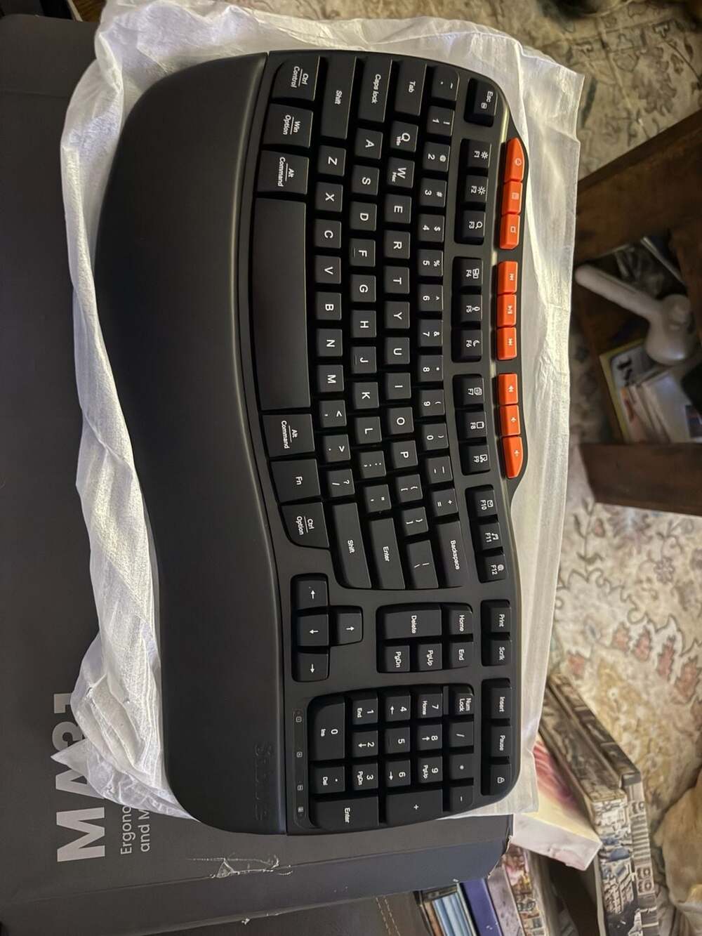 Sablute MA31 Ergonomic Wireless Keyboard and Mouse Combo Black